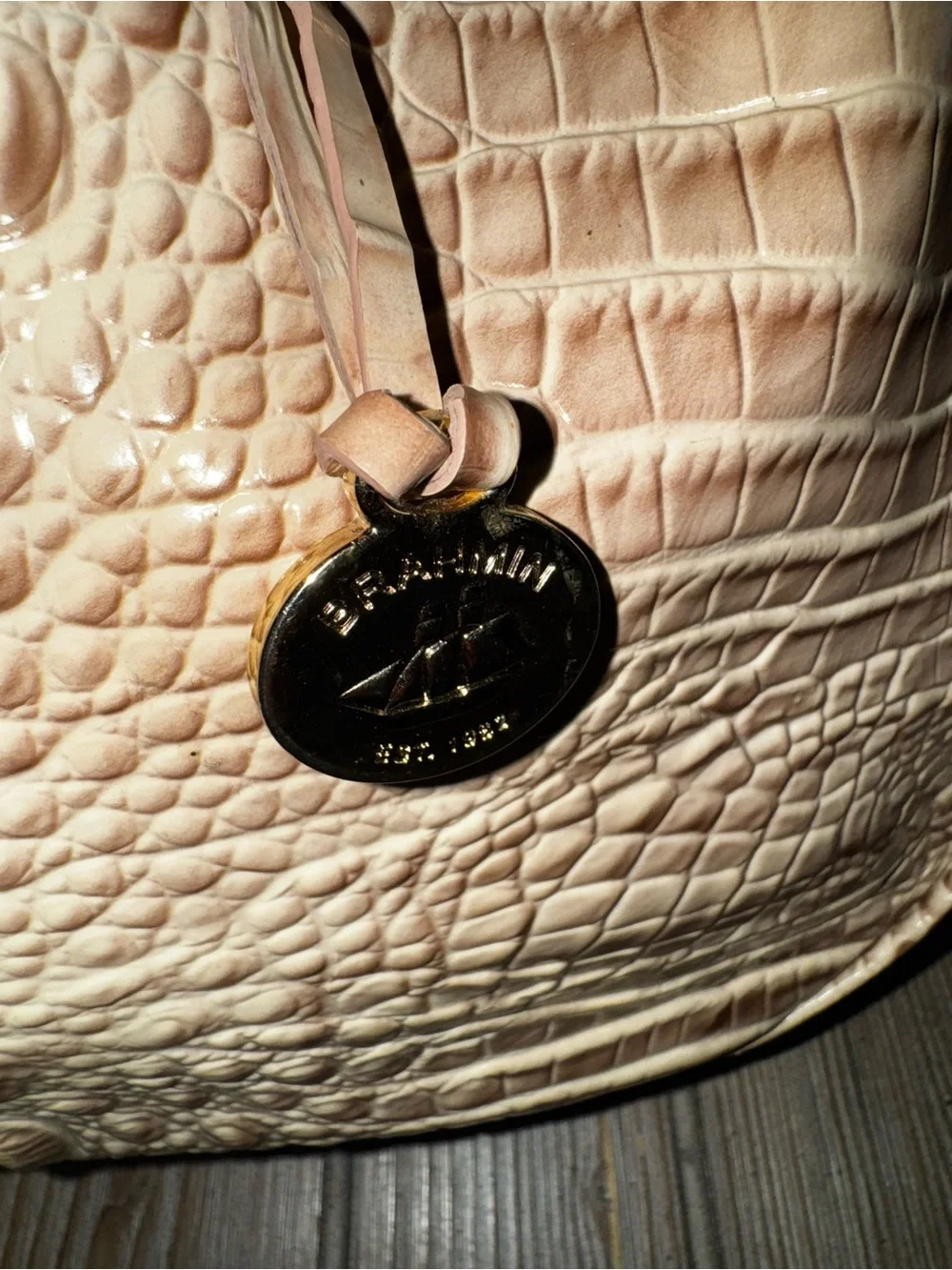 Brahmin Large Duxbury Drawstring Bucket Bag in Parchment Melbourne croc embossed